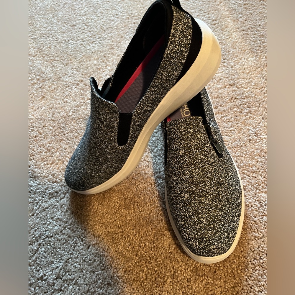 Ryka Slip-On Shoes - Picture 2 of 4